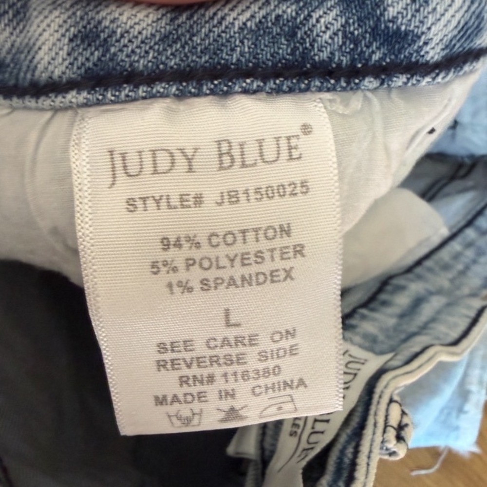 Judy Blue American Flag Denim Shorts Women's Large High Rise Frayed Hem Stretch - Picture 5 of 7